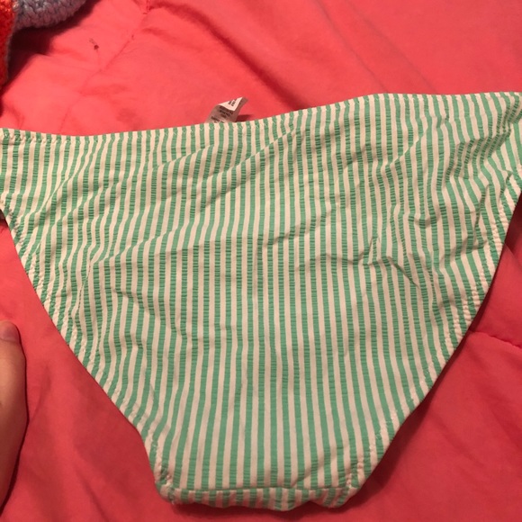 Aerie stripped bikini - Picture 4 of 4